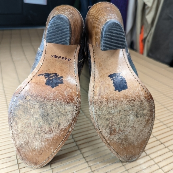 Frye women's sz 7M over the knee 22" tall riding, motorcycle Boho boots. Distres - Picture 12 of 12